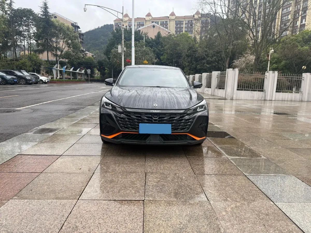 2023 DongFeng Aeolus YiXuan 1.5L 125HP L4 6DCT,autocango,china used car exporter,china ev exporter,chinese used car exporter,chinese used ev exporter