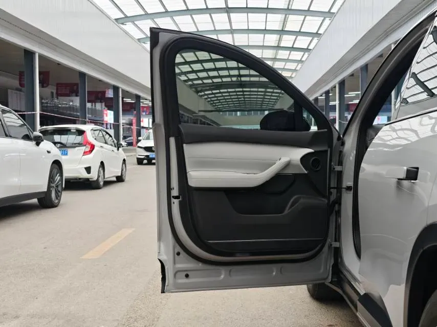 2023 NIO ES6 BEV 75KWH,autocango,china used car exporter,china ev exporter,chinese used car exporter,chinese used ev exporter