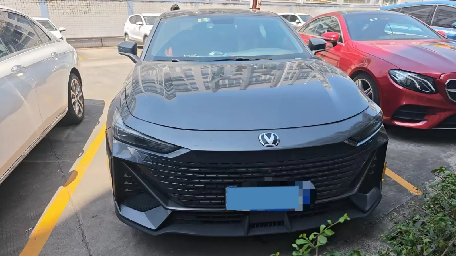 2022 ChangAn UNI-V 1.5T 188HP L4 7DCT,autocango,china used car exporter,china ev exporter,chinese used car exporter,chinese used ev exporter