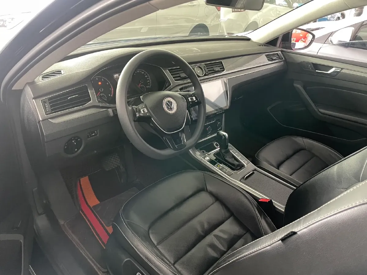 2017 Volkswagen Passat 1.4T 150HP L4 7DCT,autocango,china used car exporter,china ev exporter,chinese used car exporter,chinese used ev exporter