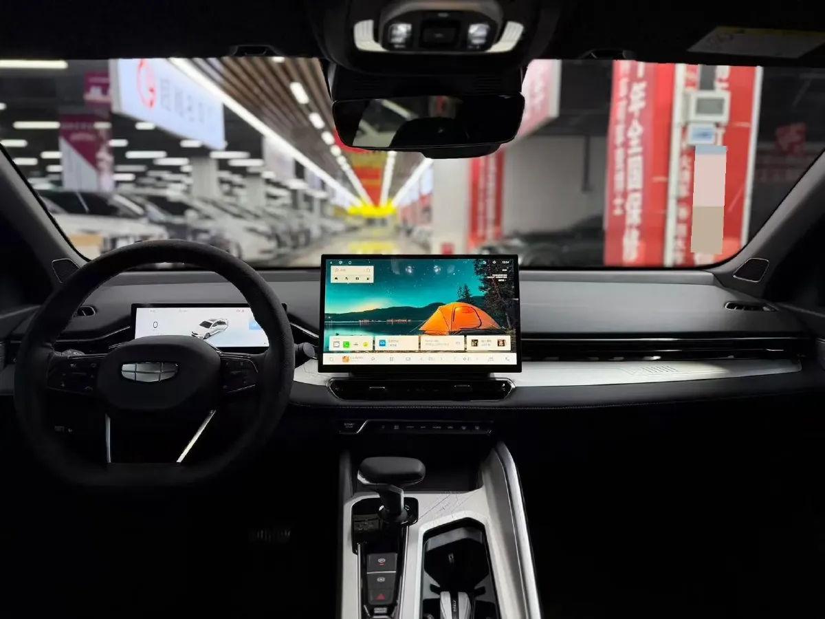 2025 Geely Preface 1.5T 181HP L4 7DCT,autocango,china used car exporter,china ev exporter,chinese used car exporter,chinese used ev exporter