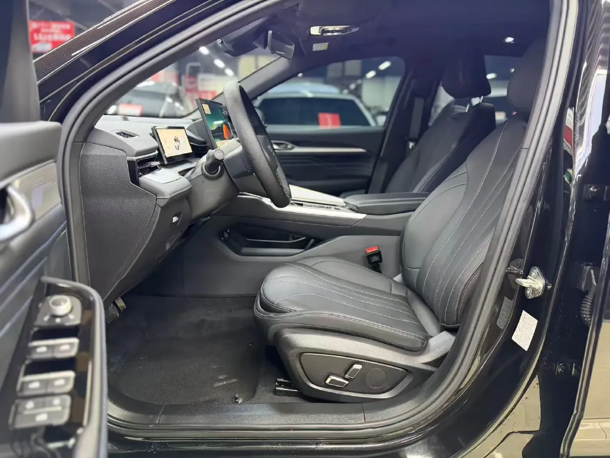 2025 Geely Preface 1.5T 181HP L4 7DCT,autocango,china used car exporter,china ev exporter,chinese used car exporter,chinese used ev exporter