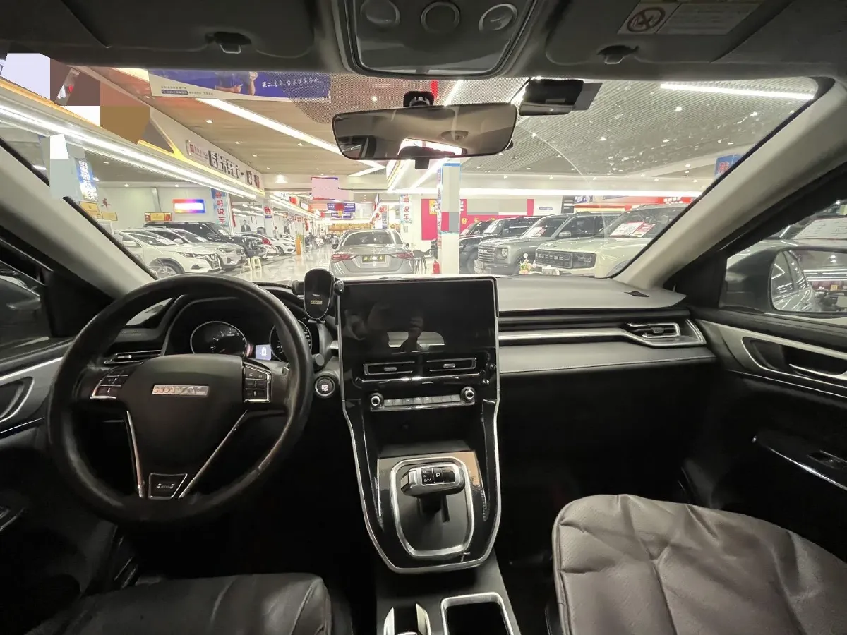 2023 Haval M6 1.5T 150HP L4 7DCT,autocango,china used car exporter,china ev exporter,chinese used car exporter,chinese used ev exporter