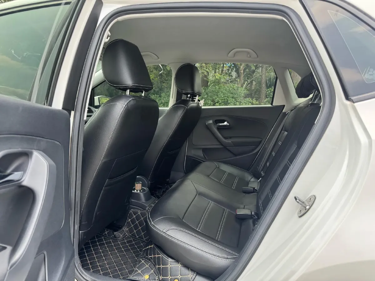 2018 ChangAn Eado 1.6L 128HP L4 6AT,autocango,china used car exporter,china ev exporter,chinese used car exporter,chinese used ev exporter