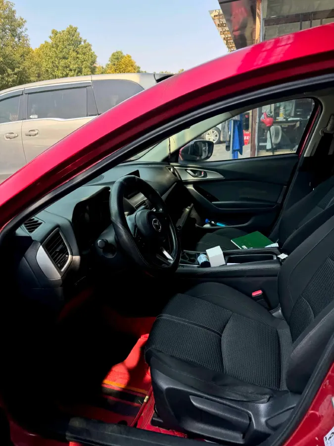 2017 Mazda 3 Axela 1.5L 117HP L4 6AT,autocango,china used car exporter,china ev exporter,chinese used car exporter,chinese used ev exporter