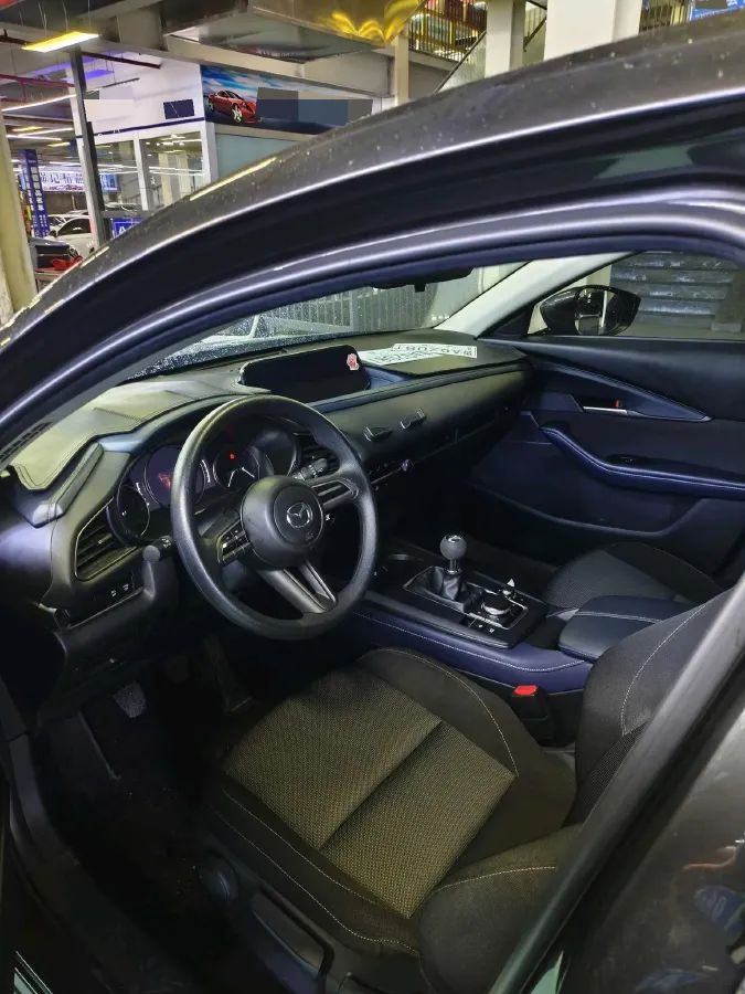 2022 Mazda CX-30 2.0L 158HP L4 6MT,autocango,china used car exporter,china ev exporter,chinese used car exporter,chinese used ev exporter