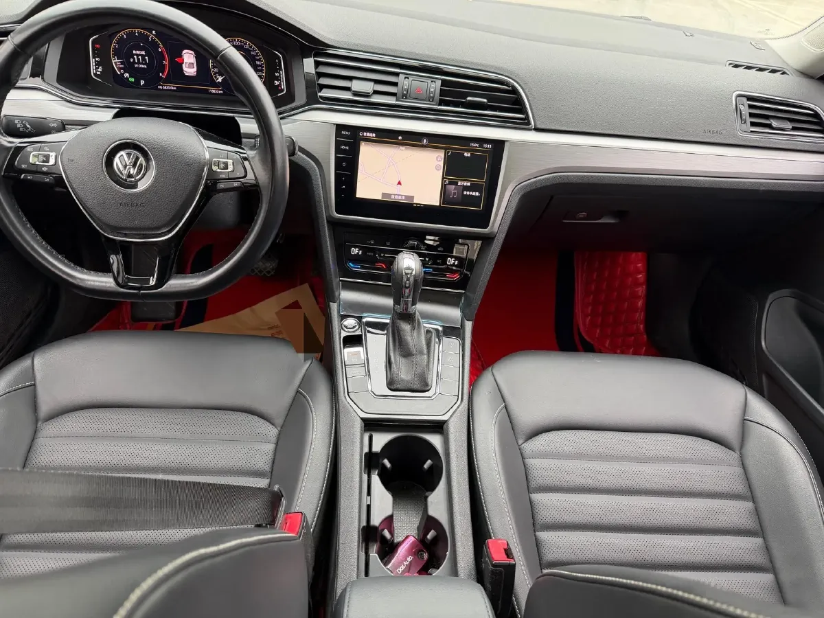 2021 Volkswagen T-Roc 1.4T 150HP L4 7DCT,autocango,china used car exporter,china ev exporter,chinese used car exporter,chinese used ev exporter