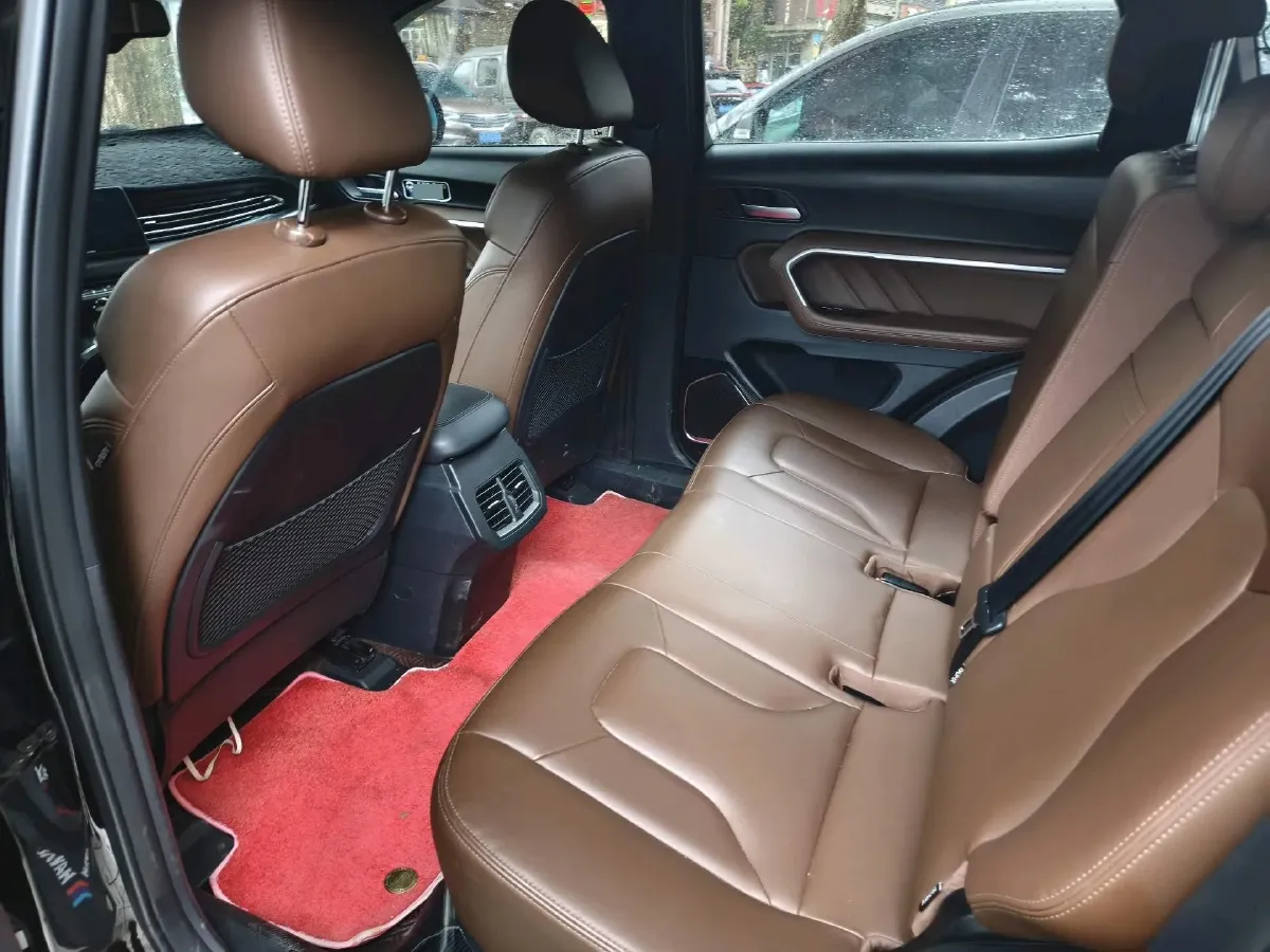 2017 Haval H6 1.5T 169HP L4 7DCT,autocango,china used car exporter,china ev exporter,chinese used car exporter,chinese used ev exporter