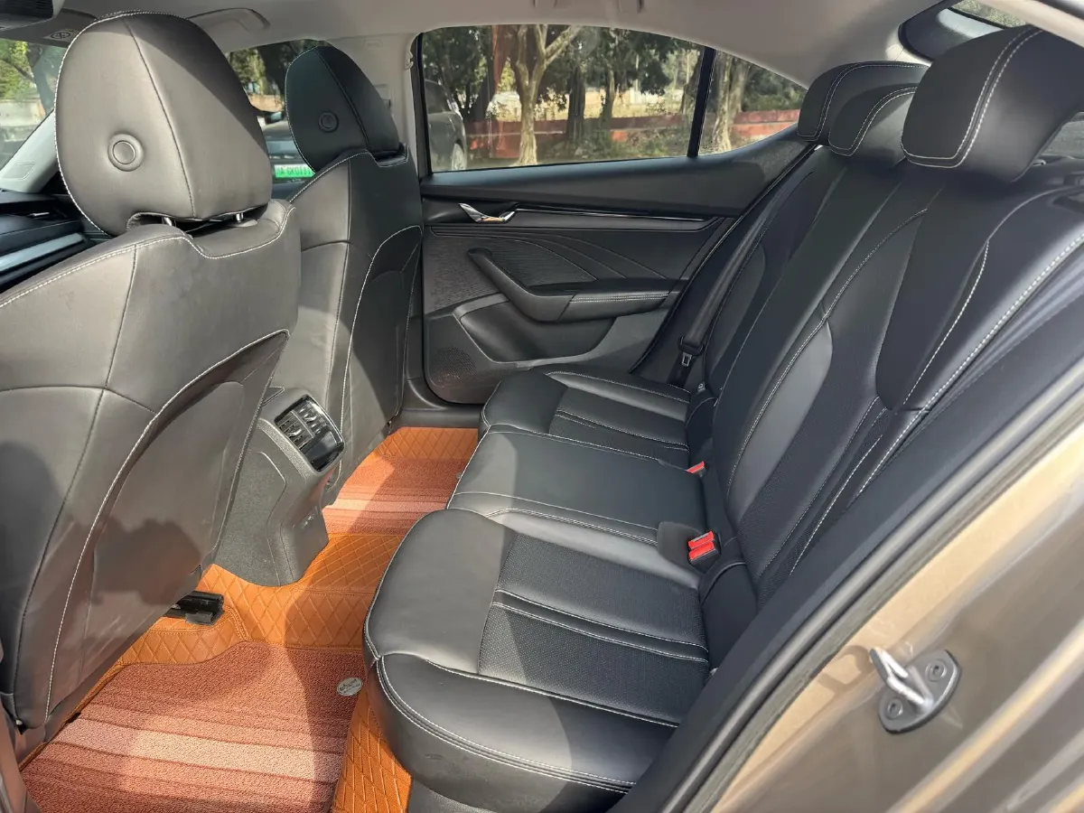 2022 Skoda Octavia 1.4T 150HP L4 7DCT,autocango,china used car exporter,china ev exporter,chinese used car exporter,chinese used ev exporter