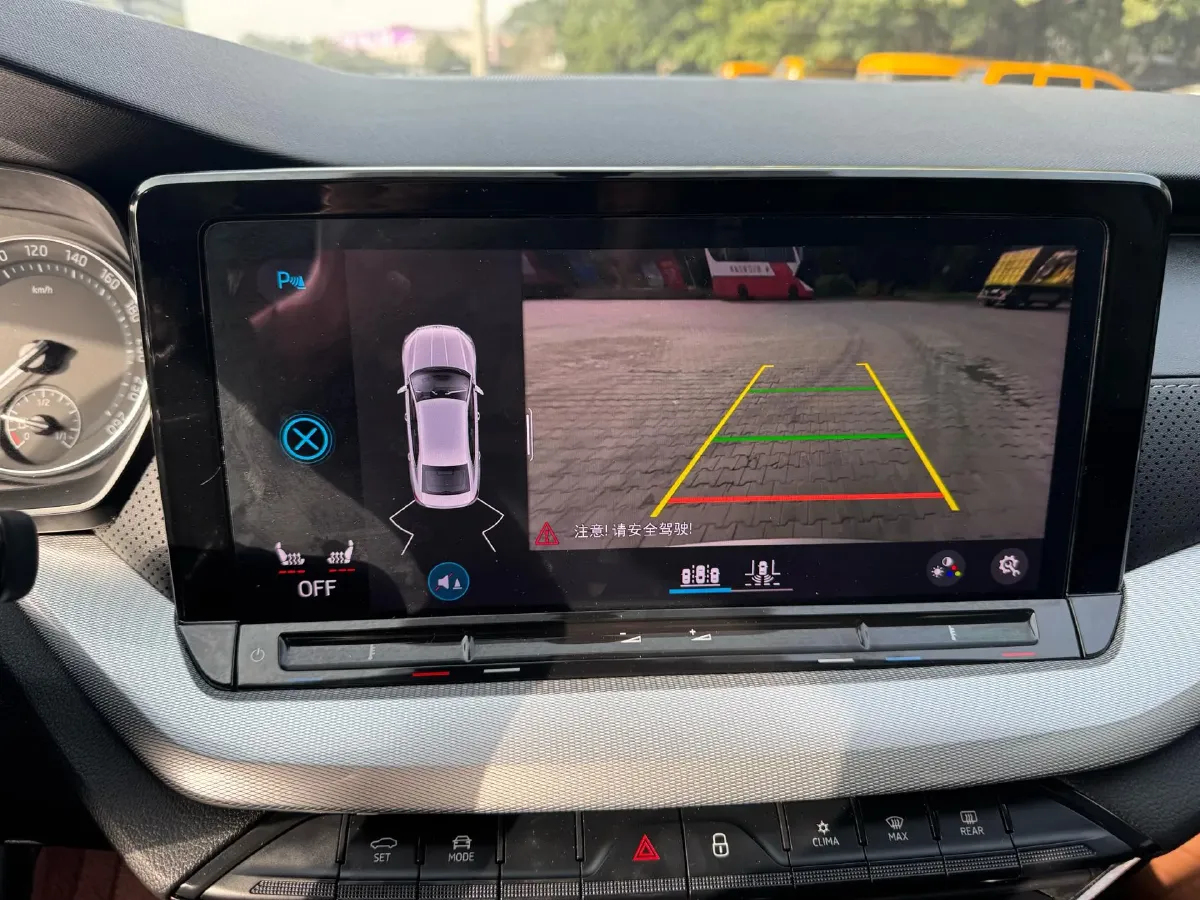 2022 Skoda Octavia 1.4T 150HP L4 7DCT,autocango,china used car exporter,china ev exporter,chinese used car exporter,chinese used ev exporter