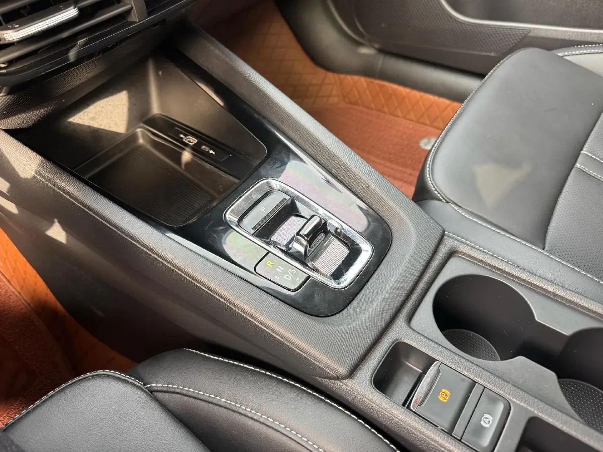 2022 Skoda Octavia 1.4T 150HP L4 7DCT,autocango,china used car exporter,china ev exporter,chinese used car exporter,chinese used ev exporter