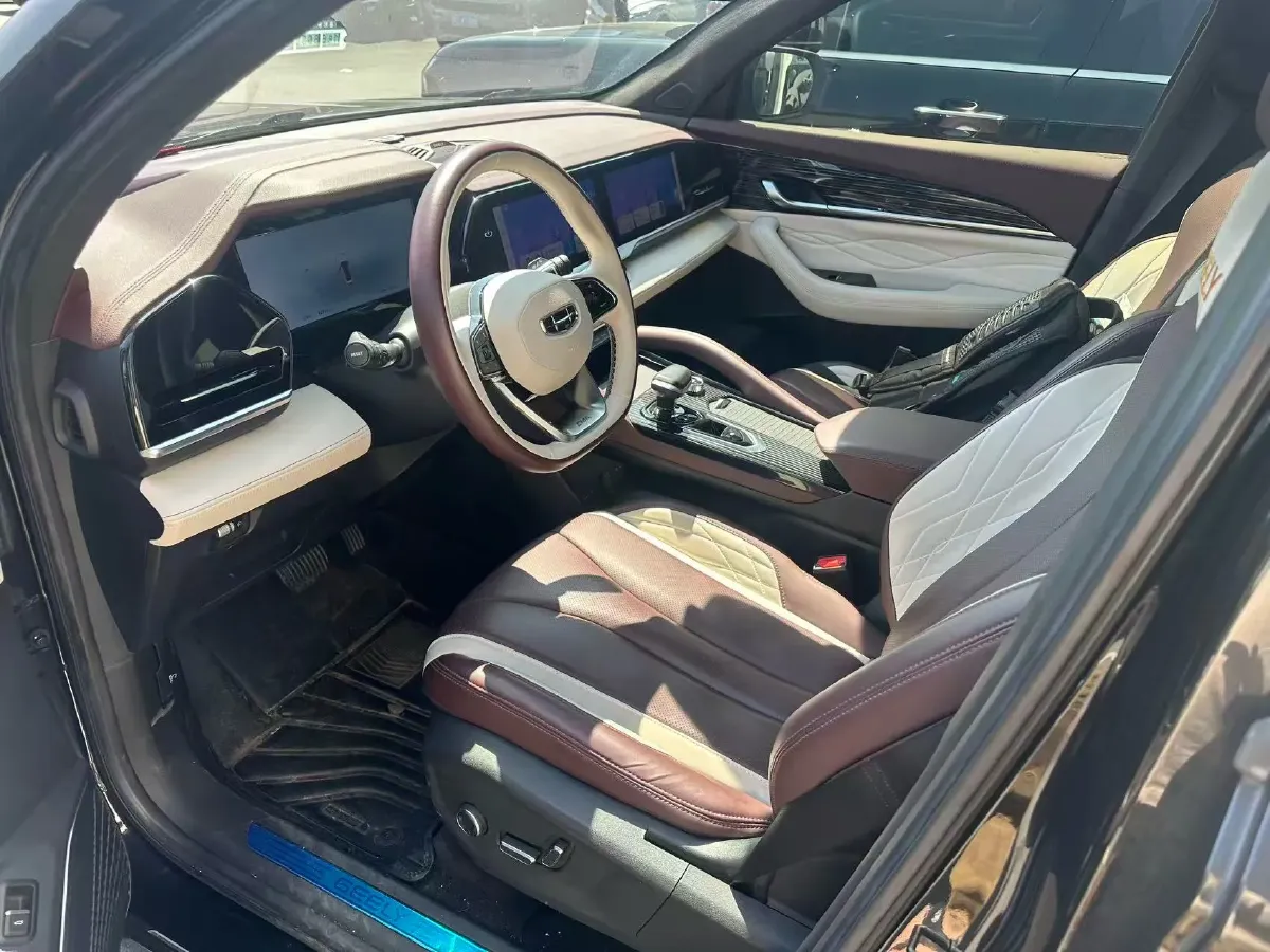 2024 Geely Monjaro 2.0T 238HP L4 8AT,autocango,china used car exporter,china ev exporter,chinese used car exporter,chinese used ev exporter