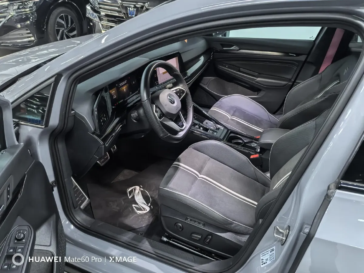 2021 Volkswagen Golf 1.4T 150HP L4 7DCT,autocango,china used car exporter,china ev exporter,chinese used car exporter,chinese used ev exporter