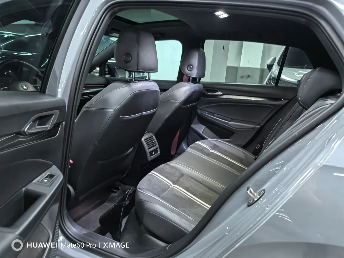 2021 Volkswagen Golf 1.4T 150HP L4 7DCT,autocango,china used car exporter,china ev exporter,chinese used car exporter,chinese used ev exporter