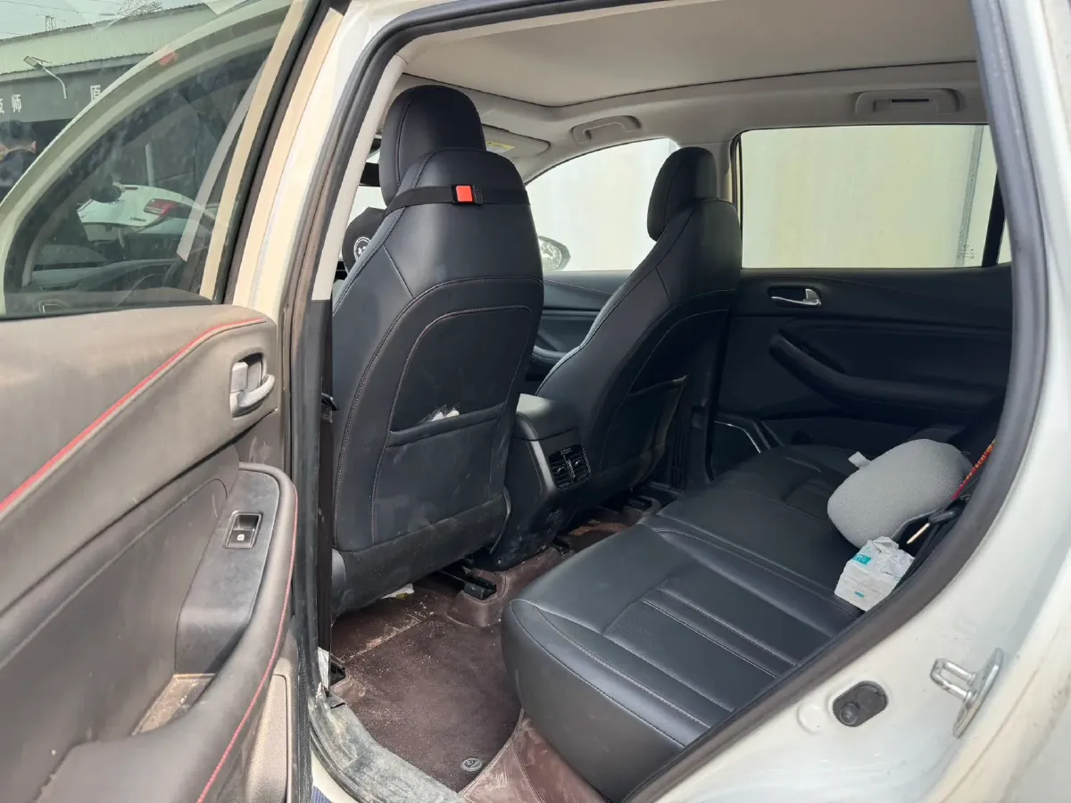 2021 GAC Trumpchi GS4 1.5T 169HP L4 6AT,autocango,china used car exporter,china ev exporter,chinese used car exporter,chinese used ev exporter