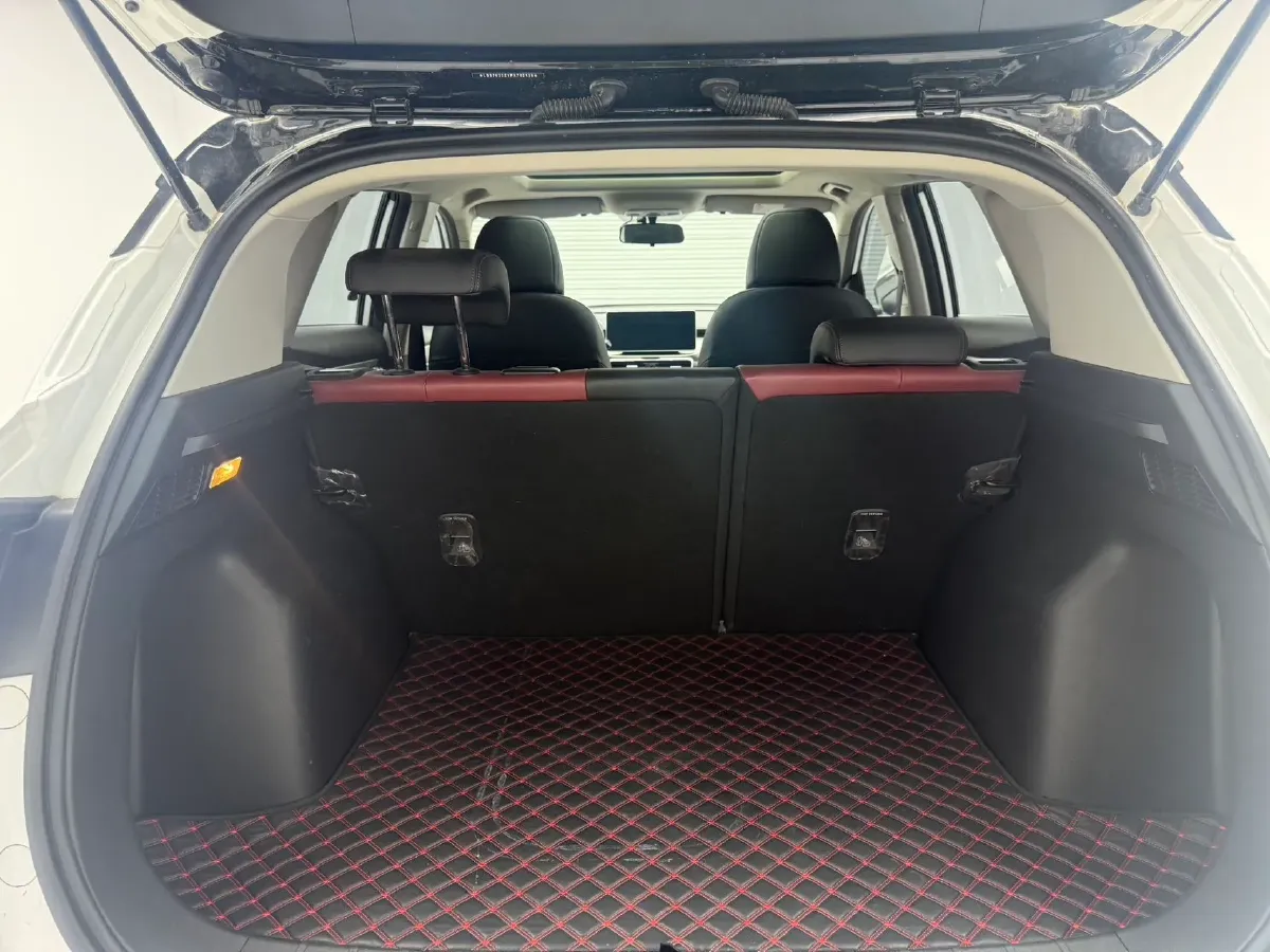 2021 Geely Coolray 1.4T 141HP L4 6DCT,autocango,china used car exporter,china ev exporter,chinese used car exporter,chinese used ev exporter