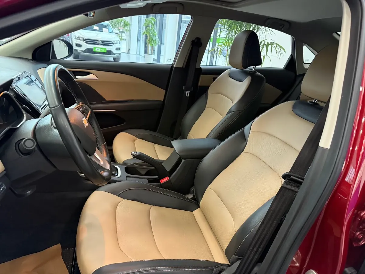 2023 Chevrolet Monza 1.5L 113HP L4 6DCT,autocango,china used car exporter,china ev exporter,chinese used car exporter,chinese used ev exporter