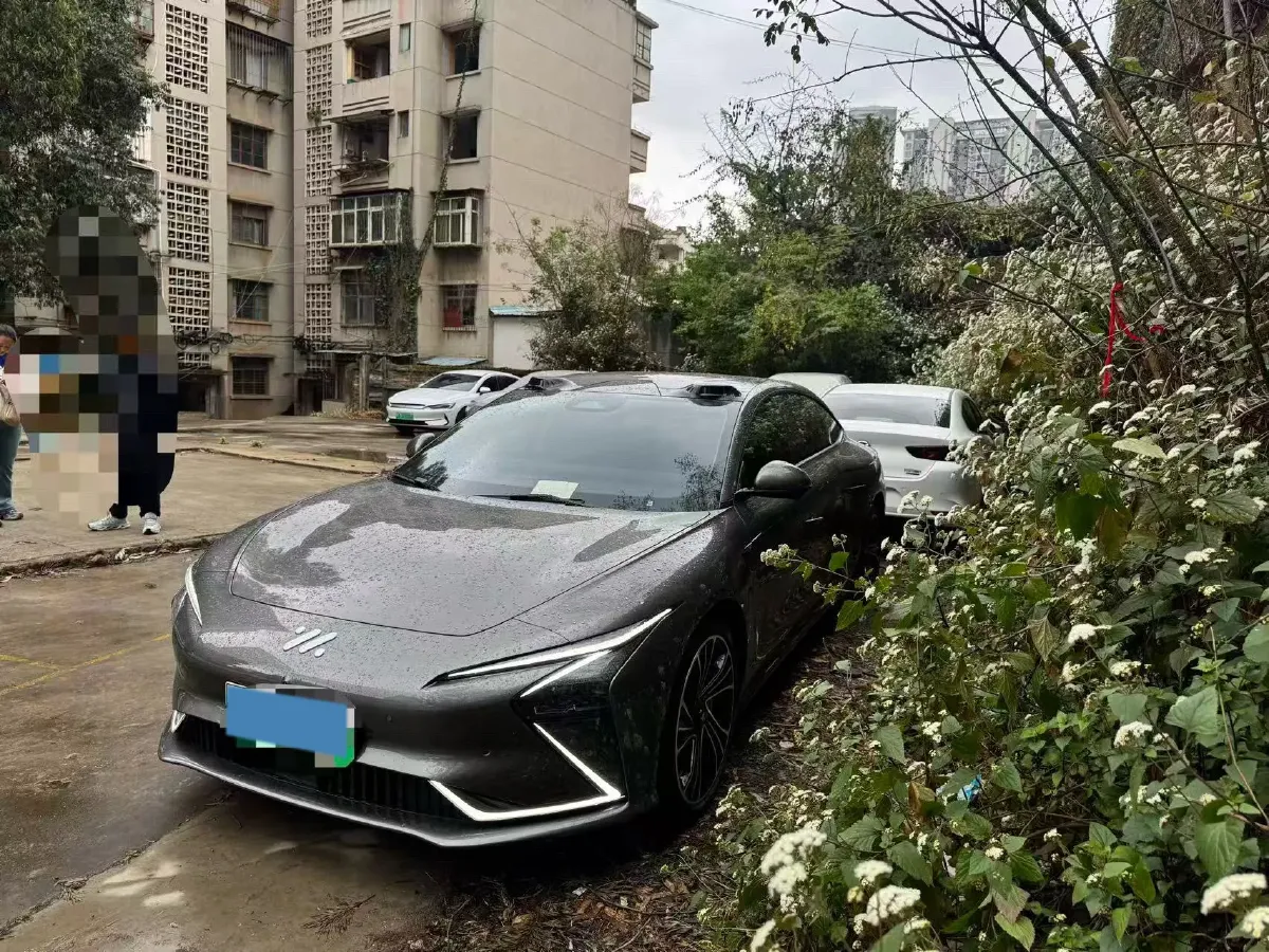 2024 IM L7 BEV 90KWH,autocango,china used car exporter,china ev exporter,chinese used car exporter,chinese used ev exporter