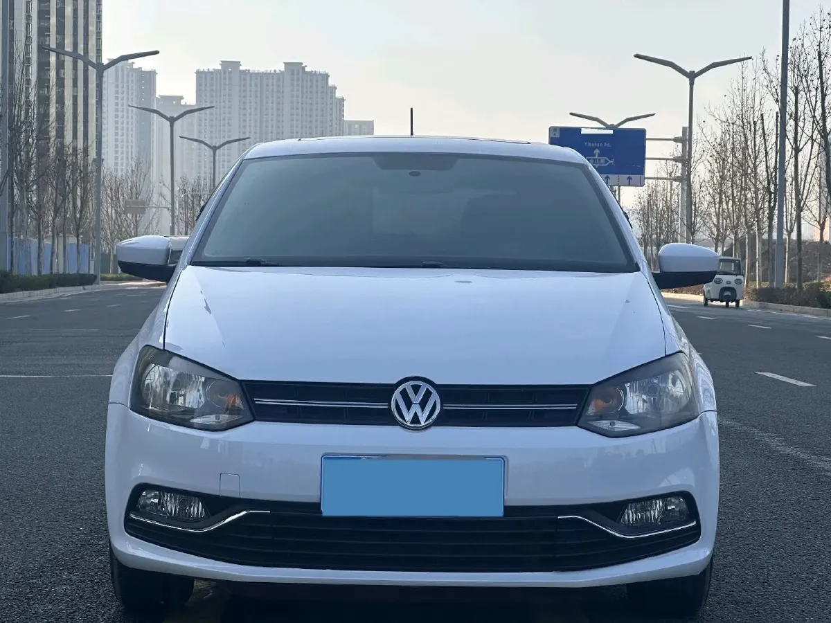 2016 Volkswagen Polo 1.4L 90HP L4 6AT,autocango,china used car exporter,china ev exporter,chinese used car exporter,chinese used ev exporter