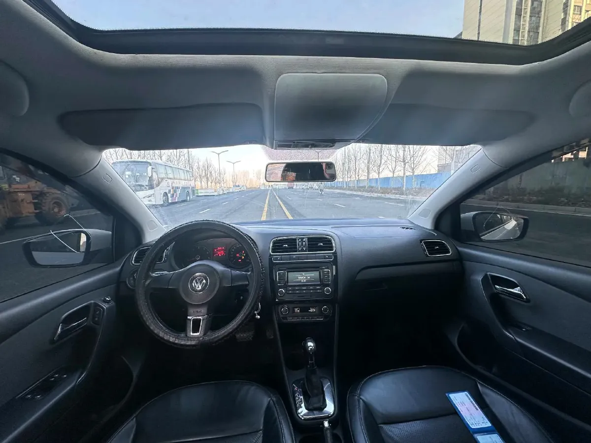 2016 Volkswagen Polo 1.4L 90HP L4 6AT,autocango,china used car exporter,china ev exporter,chinese used car exporter,chinese used ev exporter