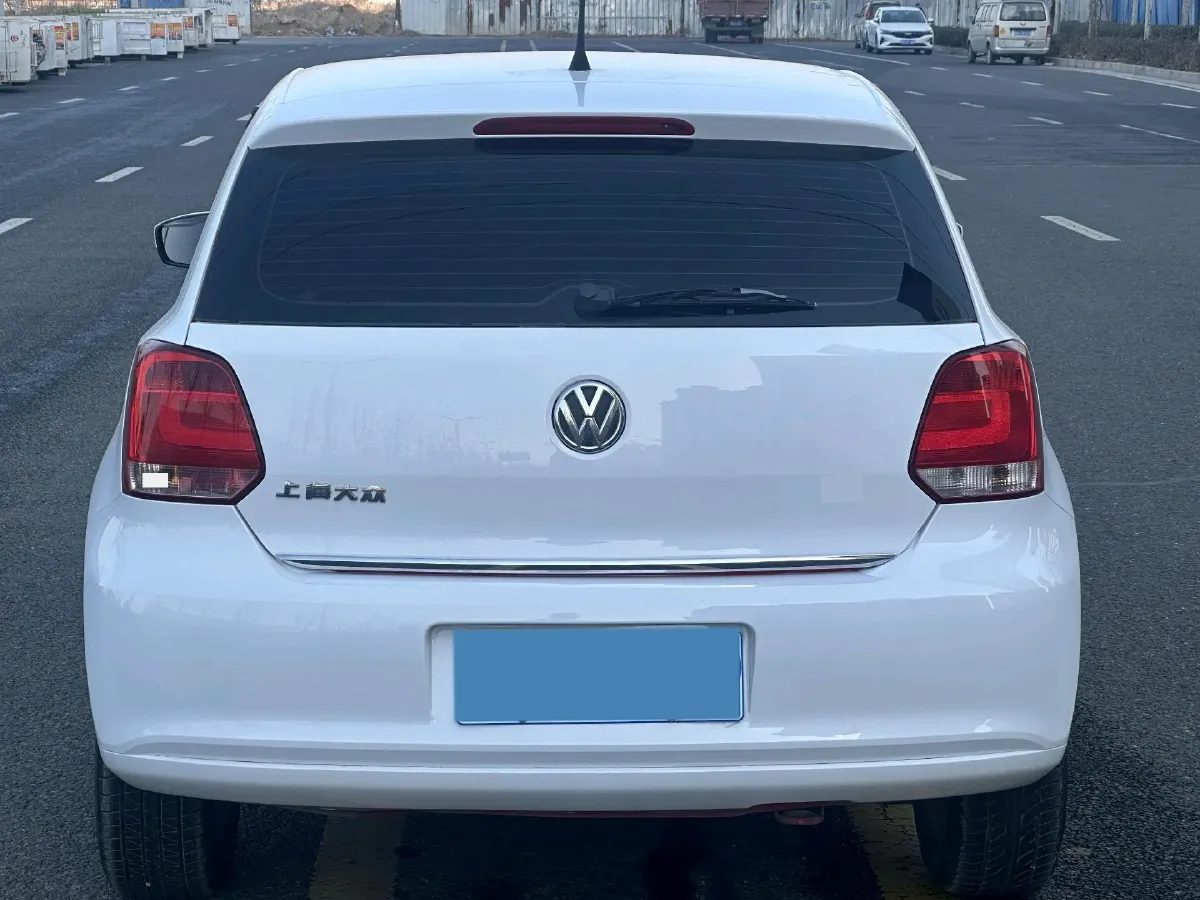 2016 Volkswagen Polo 1.4L 90HP L4 6AT,autocango,china used car exporter,china ev exporter,chinese used car exporter,chinese used ev exporter