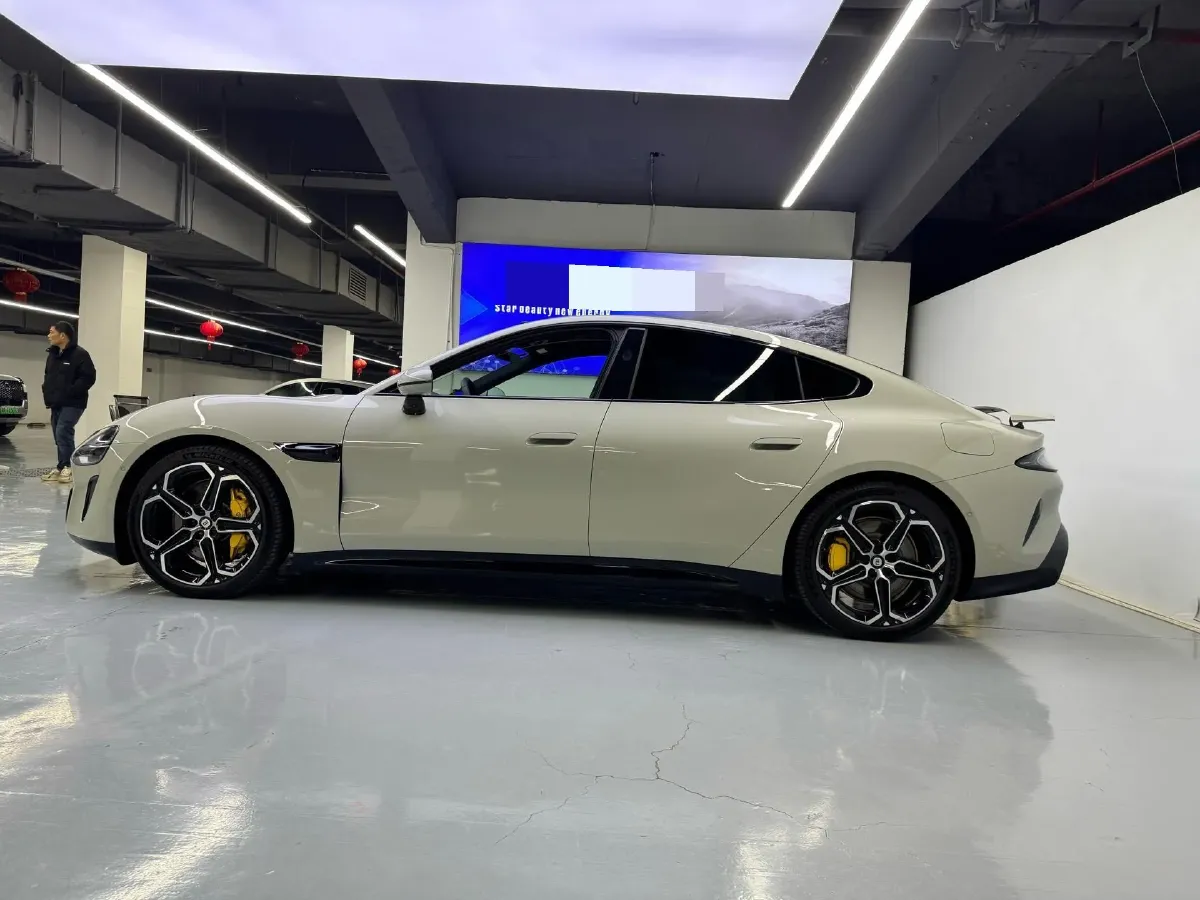 2024 MI SU7 BEV 101KWH,autocango,china used car exporter,china ev exporter,chinese used car exporter,chinese used ev exporter