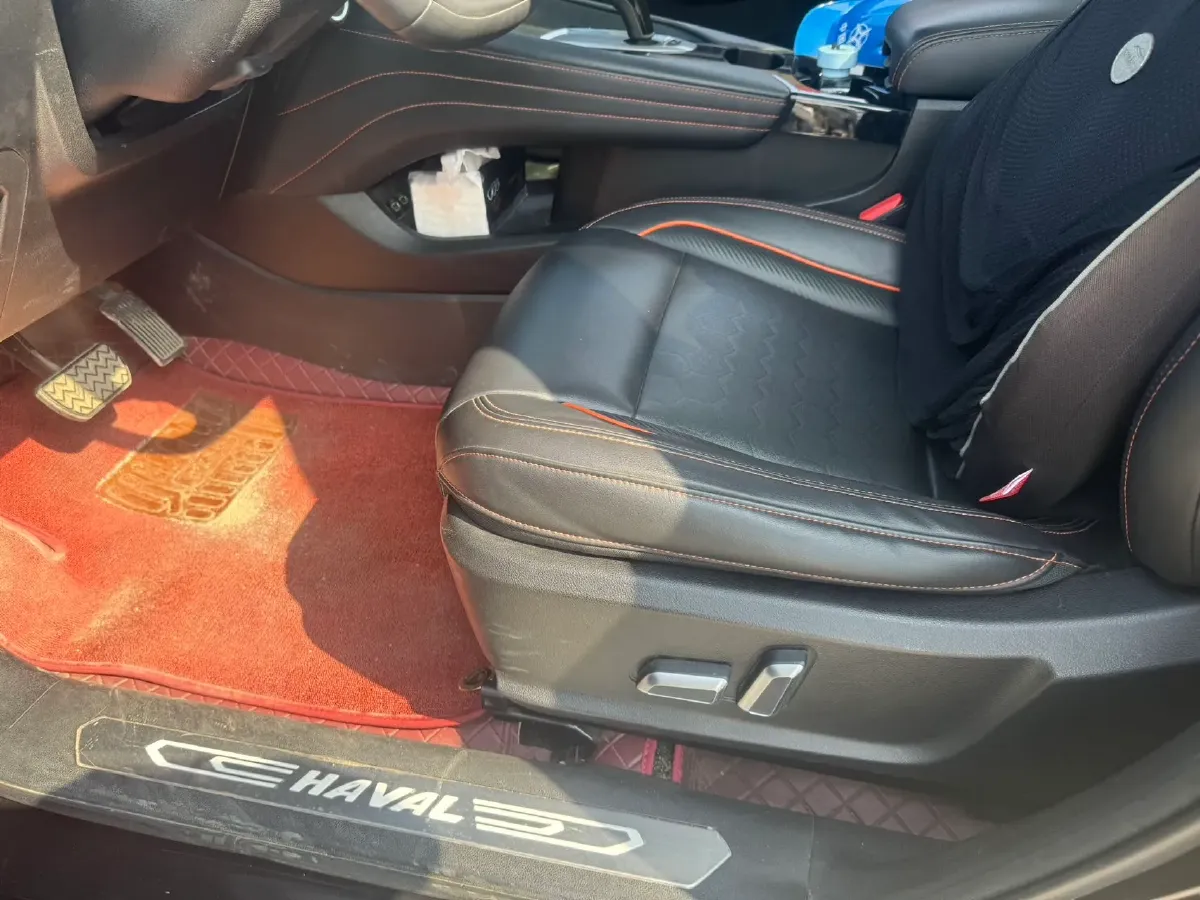 2021 Haval F7 2.0T 224HP L4 7DCT,autocango,china used car exporter,china ev exporter,chinese used car exporter,chinese used ev exporter