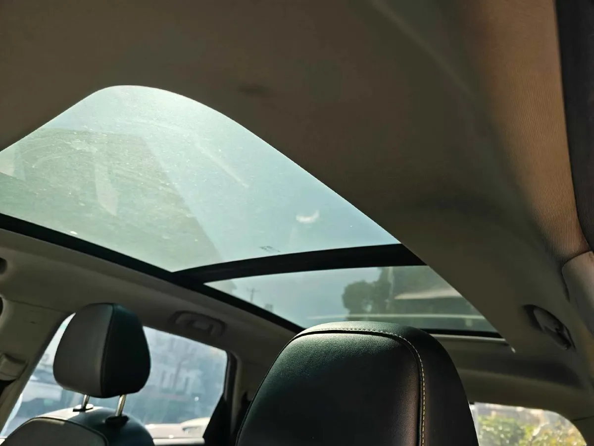 2019 Roewe RX5 1.5T 162HP L4 2AT PHEV 12KWH,autocango,china used car exporter,china ev exporter,chinese used car exporter,chinese used ev exporter