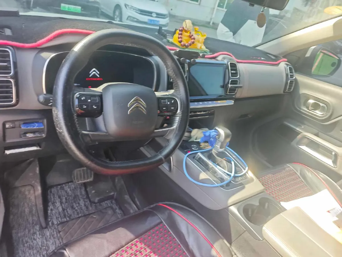 2017 Citroen C5 Aircross 1.6T 167HP L4 6AT,autocango,china used car exporter,china ev exporter,chinese used car exporter,chinese used ev exporter