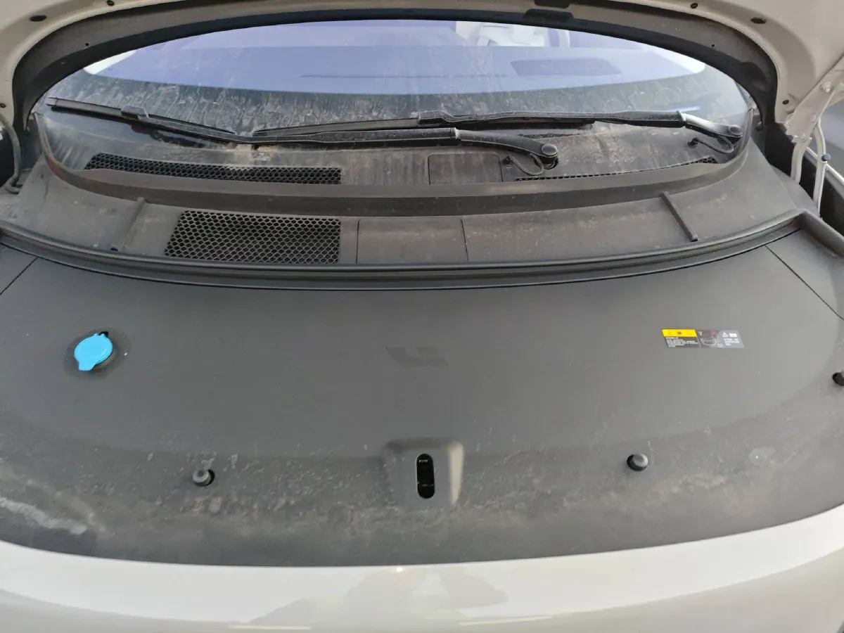 2025 Li i8 BEV,autocango,china used car exporter,china ev exporter,chinese used car exporter,chinese used ev exporter