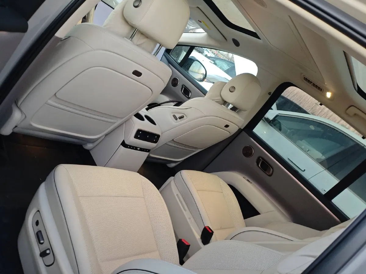 2025 Li i8 BEV,autocango,china used car exporter,china ev exporter,chinese used car exporter,chinese used ev exporter