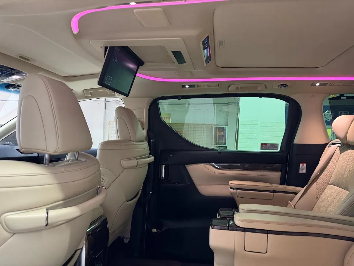 2020 Toyota Alphard 2.5L 117HP L4 E-CVT Hybrid,autocango,china used car exporter,china ev exporter,chinese used car exporter,chinese used ev exporter