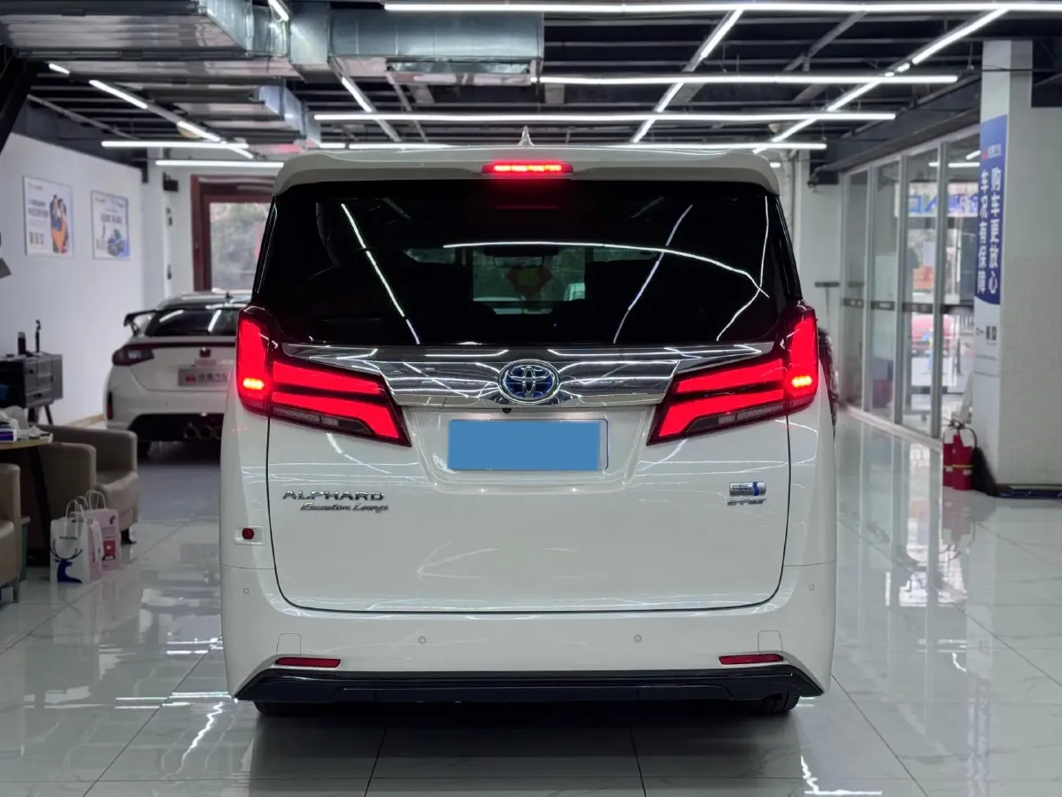 2020 Toyota Alphard 2.5L 117HP L4 E-CVT Hybrid,autocango,china used car exporter,china ev exporter,chinese used car exporter,chinese used ev exporter