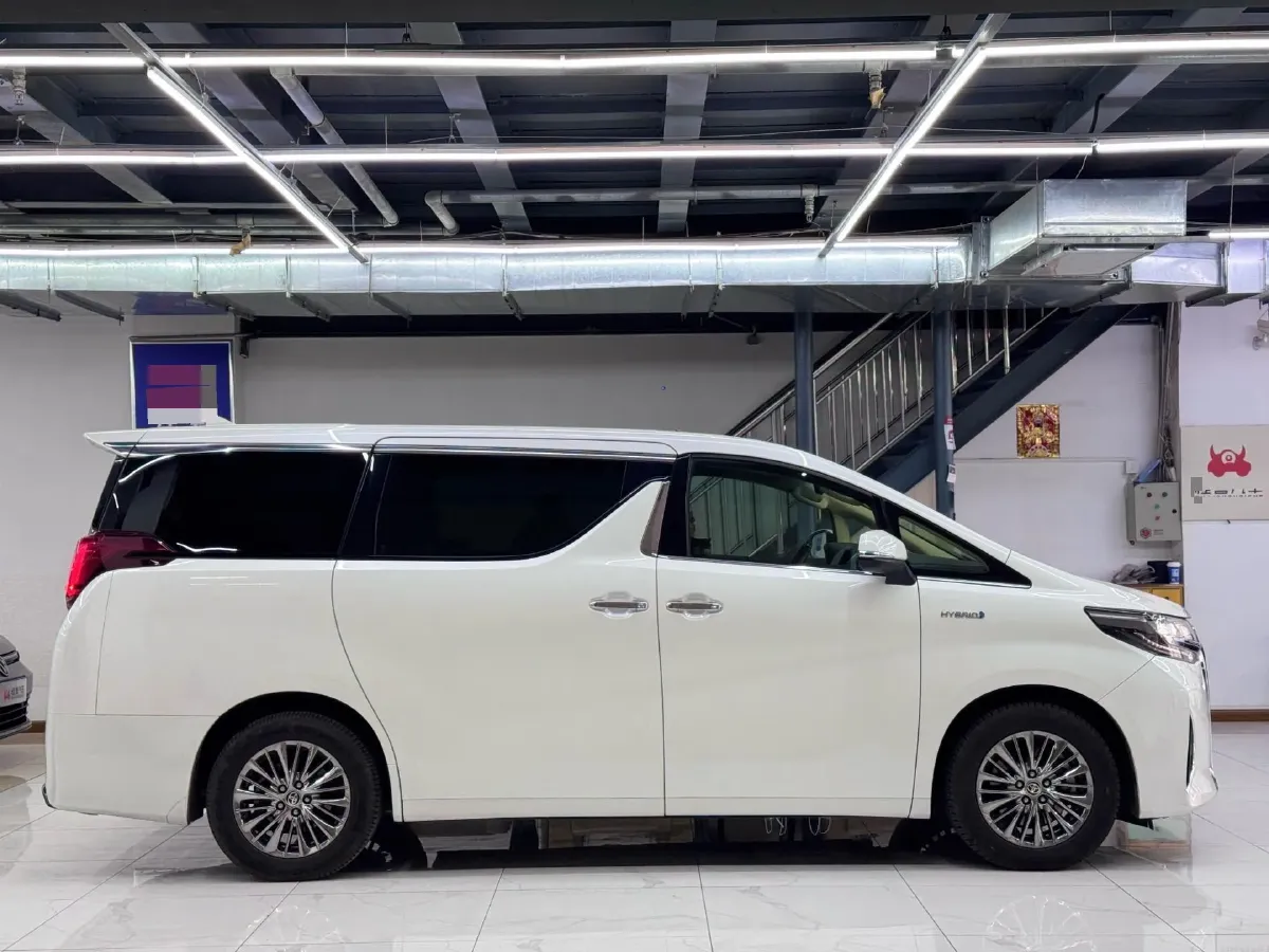 2020 Toyota Alphard 2.5L 117HP L4 E-CVT Hybrid,autocango,china used car exporter,china ev exporter,chinese used car exporter,chinese used ev exporter