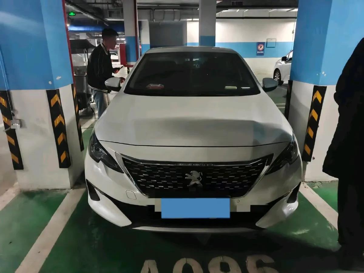 2020 Peugeot 408 1.6T 170HP L4 6AT,autocango,china used car exporter,china ev exporter,chinese used car exporter,chinese used ev exporter