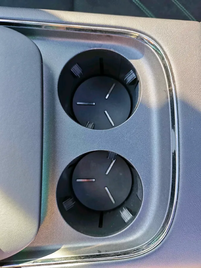 2025 Voyah FREE 1.5T 150HP L4 REEV 43KWH,autocango,china used car exporter,china ev exporter,chinese used car exporter,chinese used ev exporter