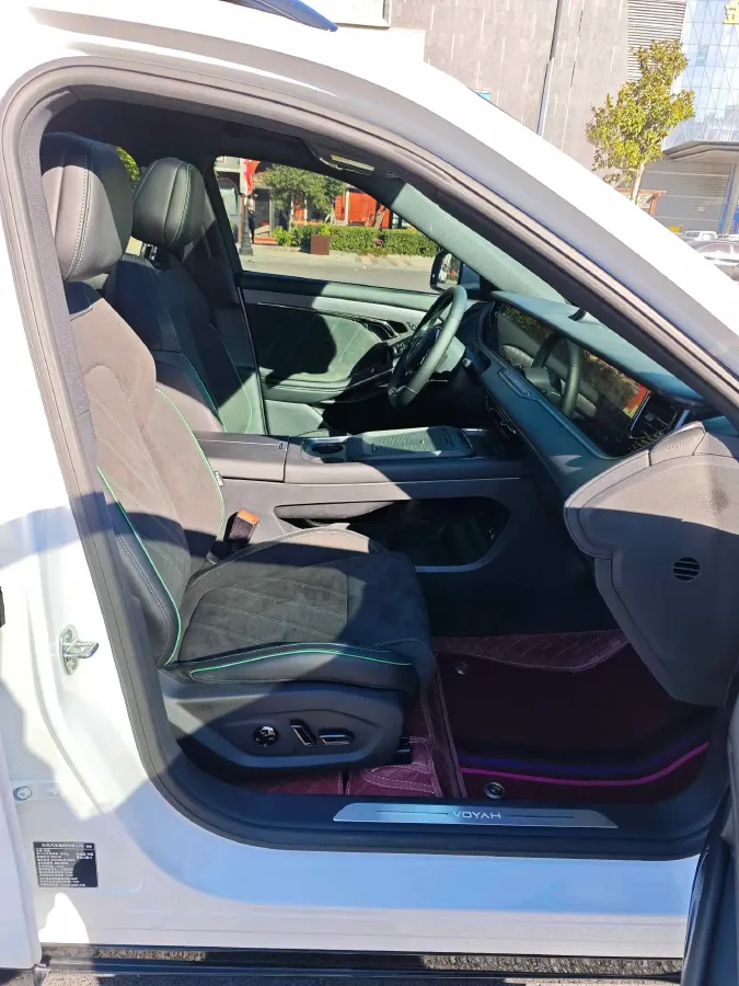 2025 Voyah FREE 1.5T 150HP L4 REEV 43KWH,autocango,china used car exporter,china ev exporter,chinese used car exporter,chinese used ev exporter