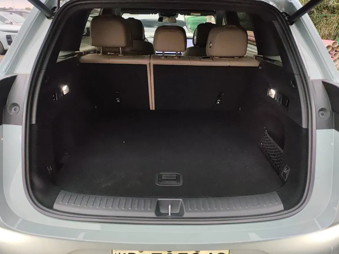 2025 Li L6 Range Extended 154HP L4 REEV,autocango,china used car exporter,china ev exporter,chinese used car exporter,chinese used ev exporter