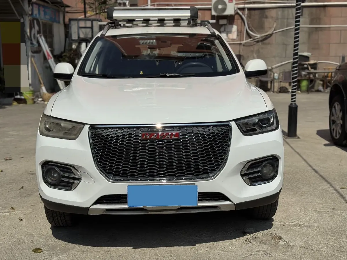 2018 Haval H2s 1.5T 150HP L4 6MT,autocango,china used car exporter,china ev exporter,chinese used car exporter,chinese used ev exporter