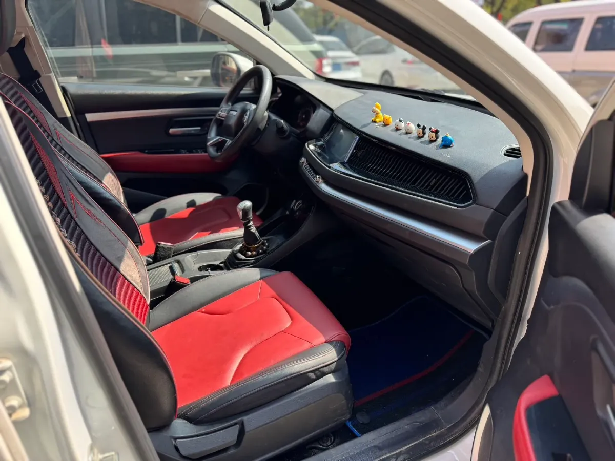 2018 Haval H2s 1.5T 150HP L4 6MT,autocango,china used car exporter,china ev exporter,chinese used car exporter,chinese used ev exporter