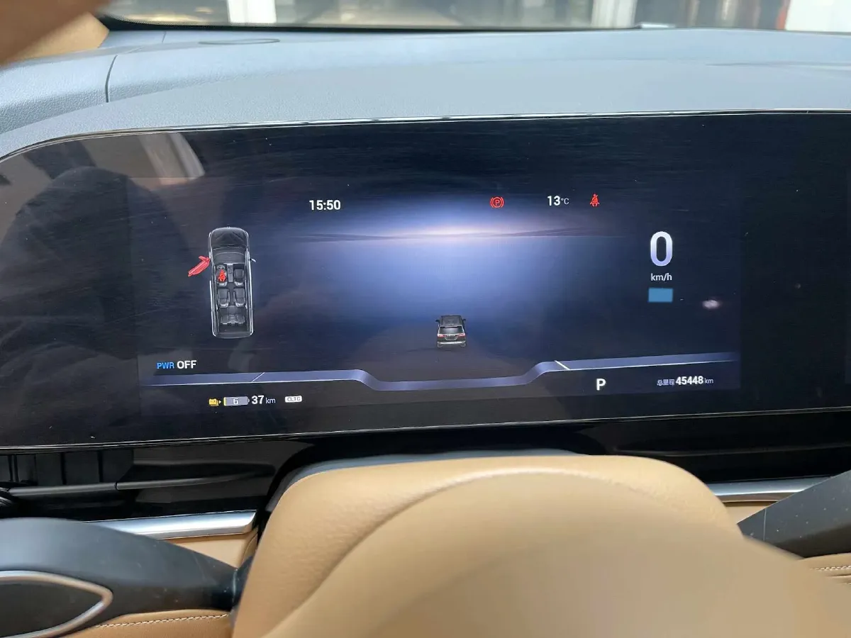 2022 Voyah Dream BEV 108.7KWH,autocango,china used car exporter,china ev exporter,chinese used car exporter,chinese used ev exporter