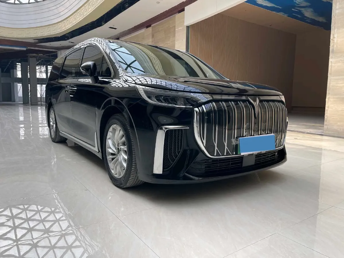 2022 Voyah Dream BEV 108.7KWH,autocango,china used car exporter,china ev exporter,chinese used car exporter,chinese used ev exporter
