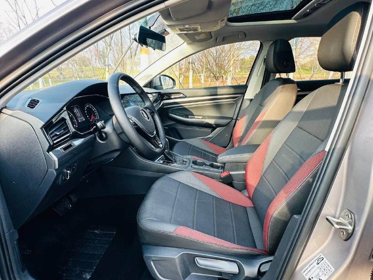 2021 Volkswagen Bora 1.5L 113HP L4 6AT,autocango,china used car exporter,china ev exporter,chinese used car exporter,chinese used ev exporter