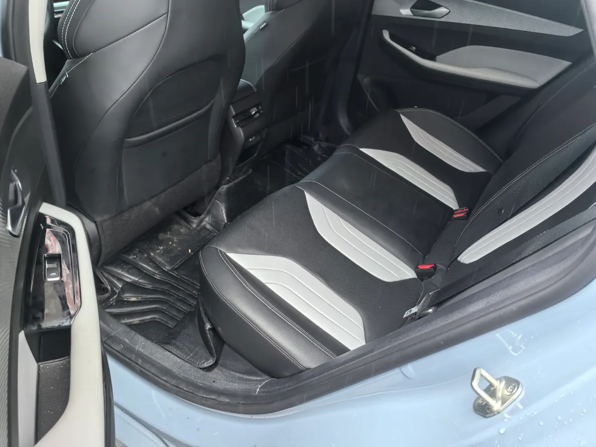 2024 Geely Binray 1.5T 181HP L4 7DCT,autocango,china used car exporter,china ev exporter,chinese used car exporter,chinese used ev exporter