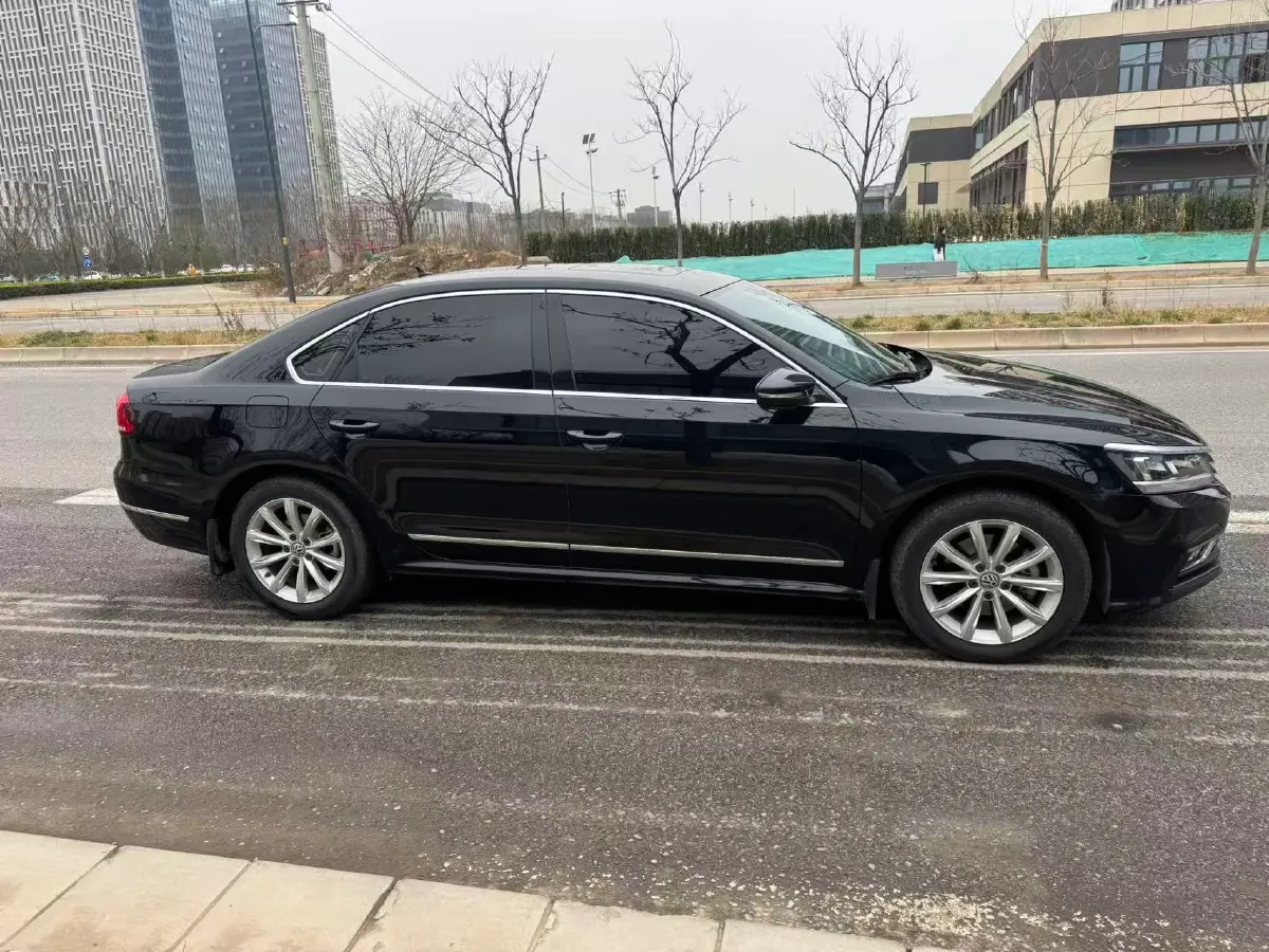 2017 Volkswagen Passat 1.8T 180HP L4 7DCT,autocango,china used car exporter,china ev exporter,chinese used car exporter,chinese used ev exporter