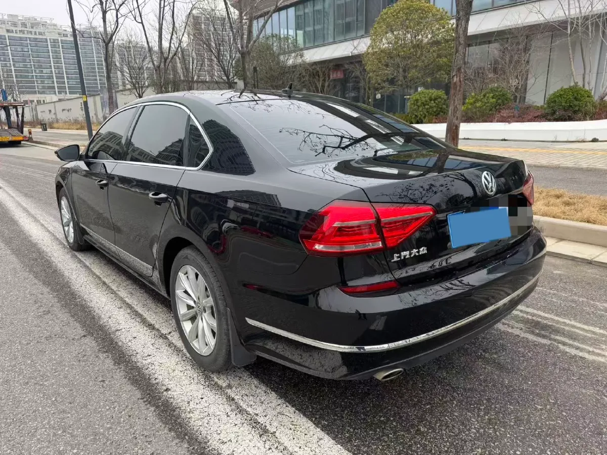 2017 Volkswagen Passat 1.8T 180HP L4 7DCT,autocango,china used car exporter,china ev exporter,chinese used car exporter,chinese used ev exporter
