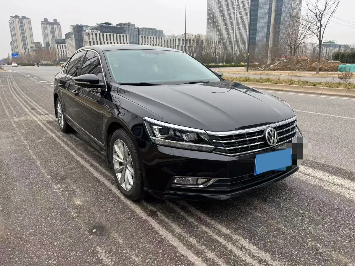 2017 Volkswagen Passat 1.8T 180HP L4 7DCT,autocango,china used car exporter,china ev exporter,chinese used car exporter,chinese used ev exporter