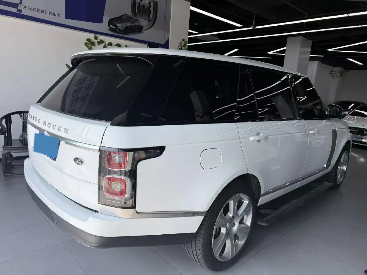 2020 Land Rover Range Rover 3.0T 400HP L6 8AT,autocango,china used car exporter,china ev exporter,chinese used car exporter,chinese used ev exporter