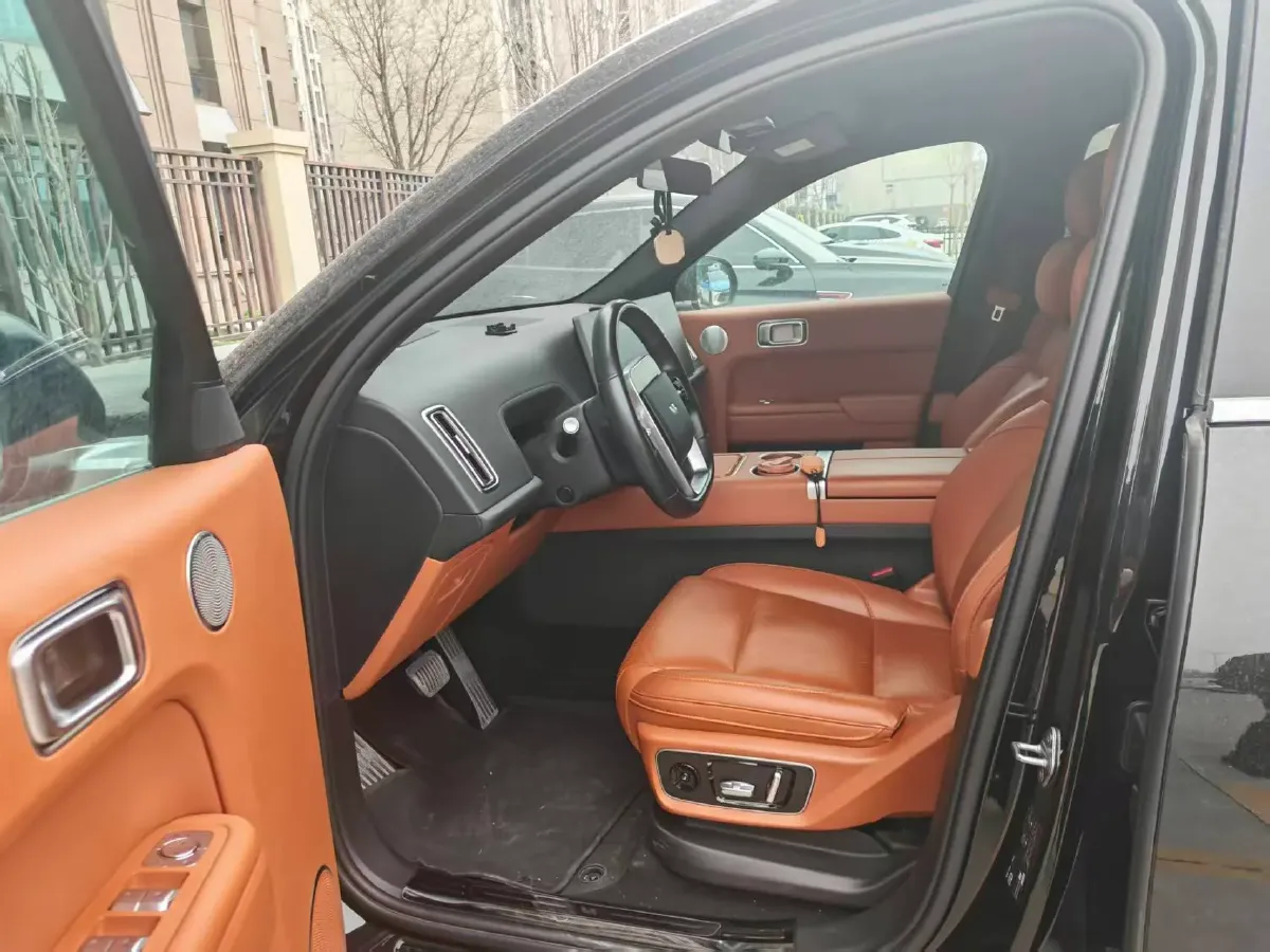 2023 Li L7 Range Extended 154HP REEV 40.9KWH,autocango,china used car exporter,china ev exporter,chinese used car exporter,chinese used ev exporter