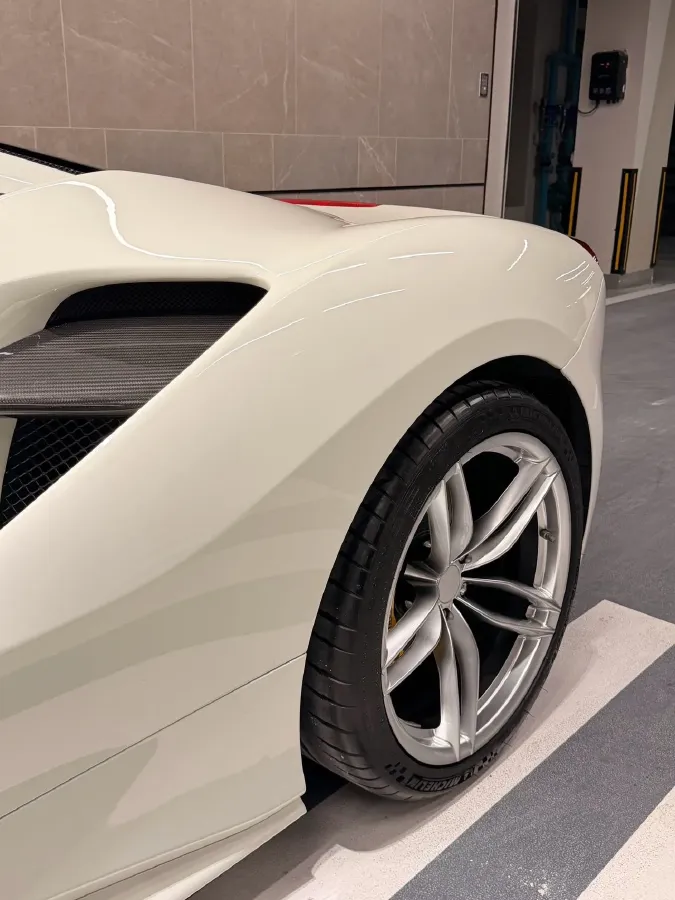 2015 Ferrari 488 3.9T 670HP V8 7DCT,autocango,china used car exporter,china ev exporter,chinese used car exporter,chinese used ev exporter